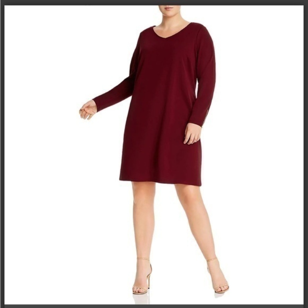 AQUA CURVE 1X Burgundy V-Neck Zip-Cuffs Dress